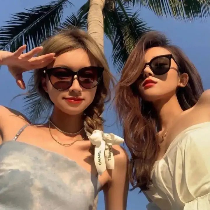 生于贝纳维德斯